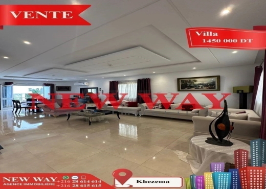 Villa à Khezema ouest  dans un quartier résidentil