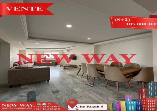 (S+2) à Cité Riadh 5 avec Place de Parking